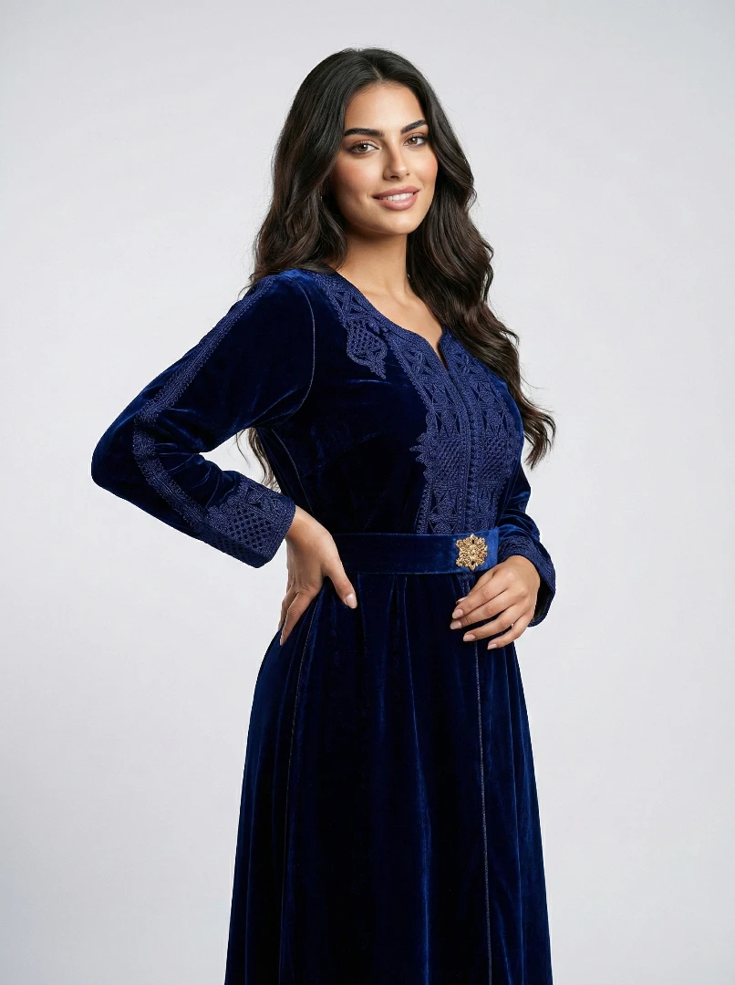 caftan-femme-premium-en-mobra-taj-broderie-fine-pour-mariages-841